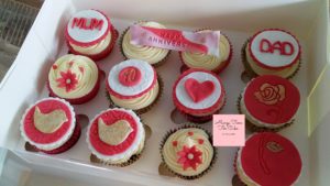 40th Wedding Anniversary red gold white hearts mum dad happy anniversary cupcakes flowers love birds custom cupcakes