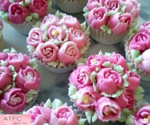 Floral Cupcakes Pink green Pretty