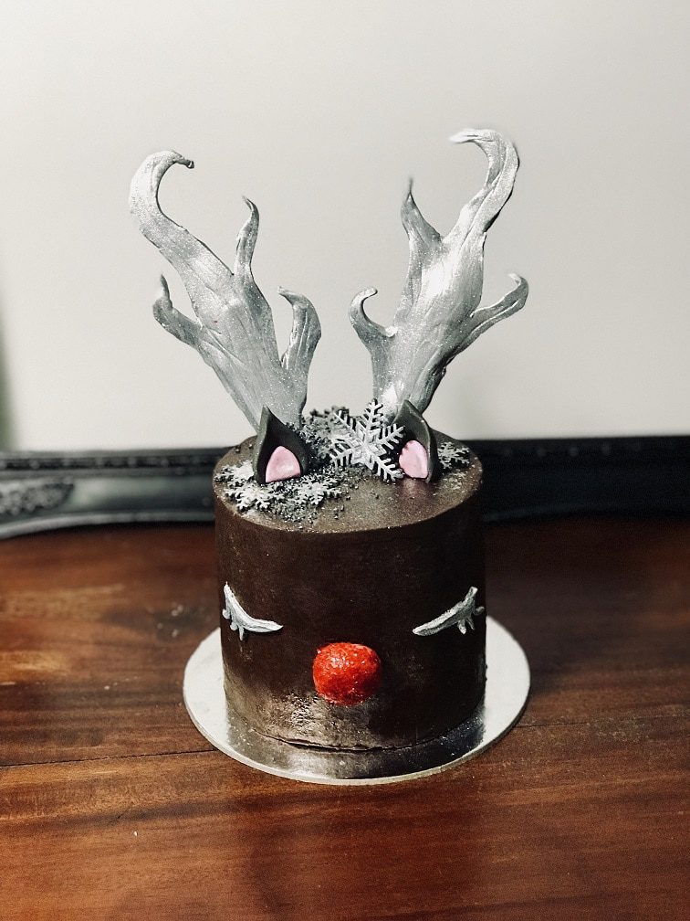 rudolph-reindeer-christmas-cake