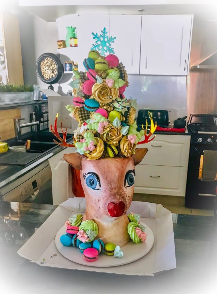 christmas dessert tower reindeer hat cupcake macaron meringue antlers carved cake head