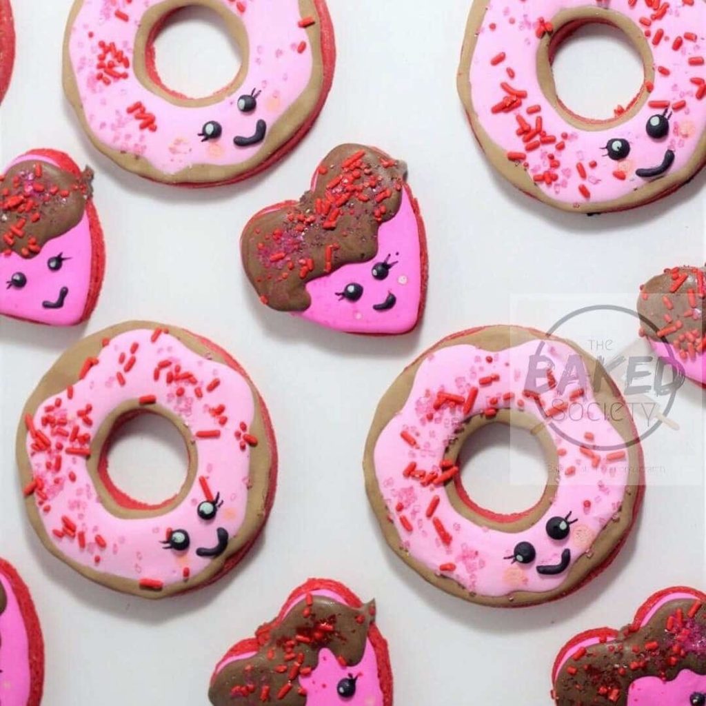 heart donut cookie